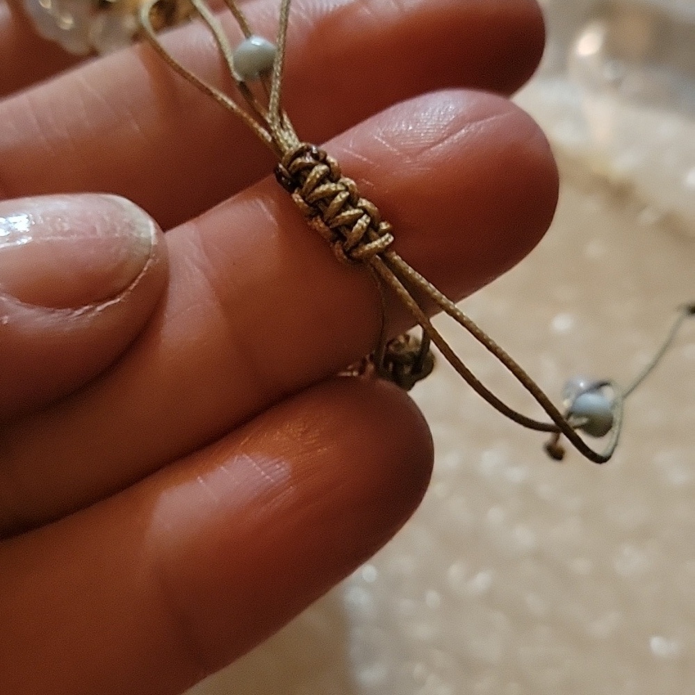 Massini Gold Chsin Blues Beaded Adjustable Bracelet - Picture 7 of 7